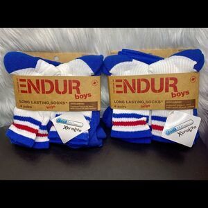 Boys Multi Color (Blue & White) Endur 4 pack Socks size medium (11-4) Age 7-10